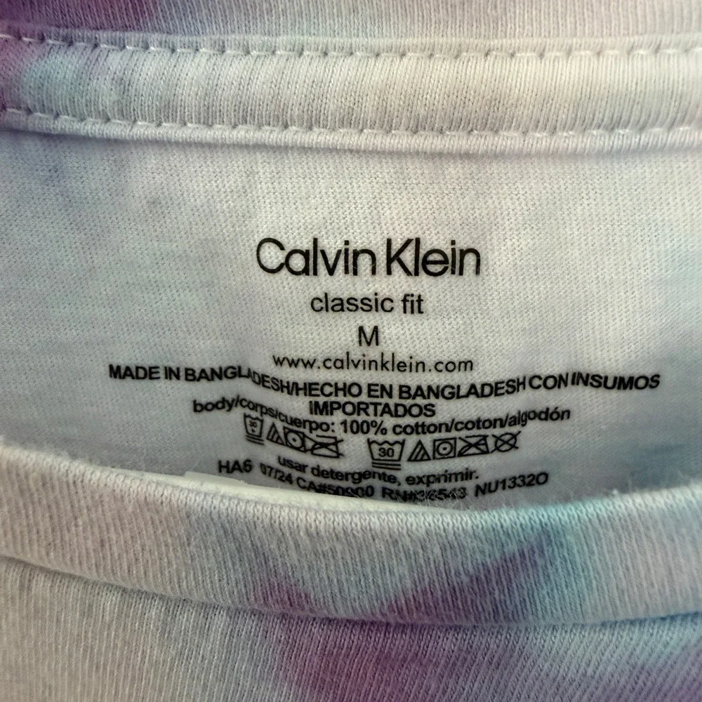 Calvin Klein Classic Fit Tie Dyed T-shirt Men's Size M Comfortable Hand Dyed Tee - Picture 3 of 6